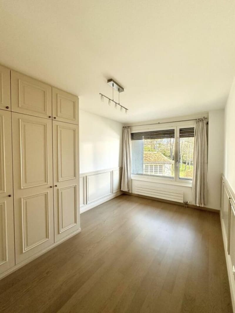 Triplex 6 rooms in Conches (21)