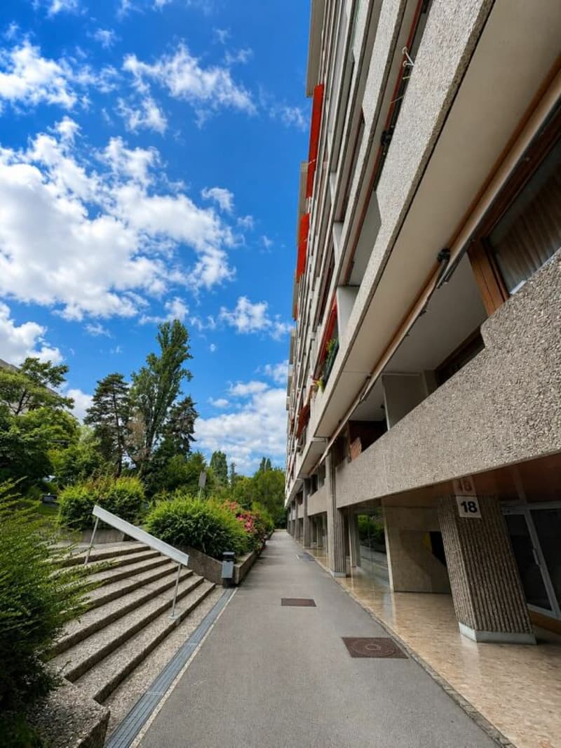 URGENT  - Reprise de bail  - Jolie studio dans un environnement calme (3)