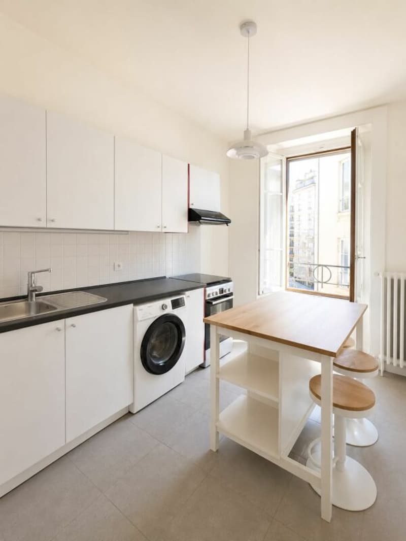 Charaktervolle Wohnung mit Balkon im Herzen von Genf (16)