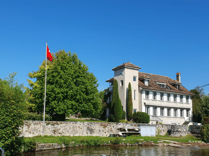 Waterfront in Nyon (1)