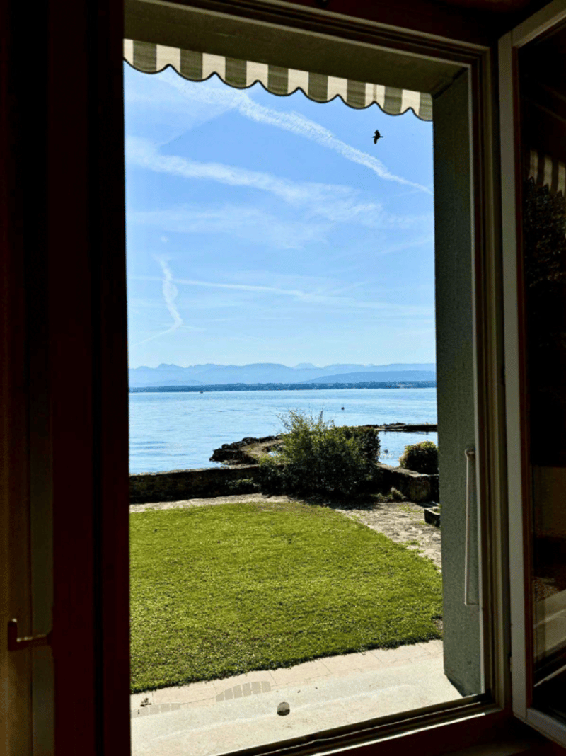 Waterfront in Nyon (2)