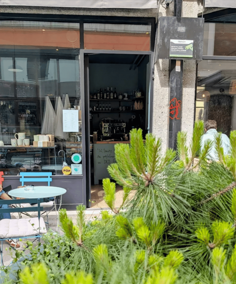 Cafe - Eaux Vives (11)