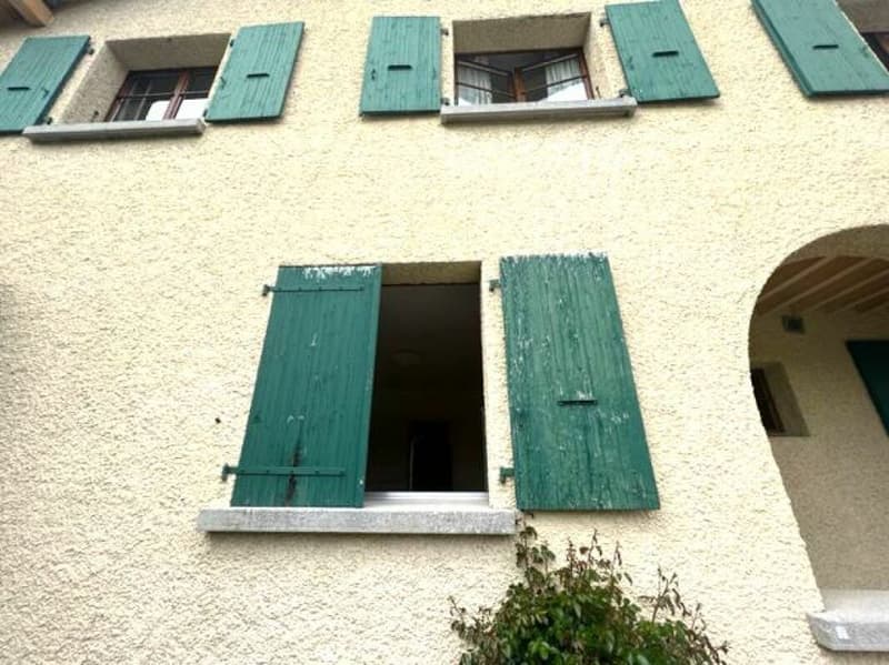 Appartement 5 pièces à Plan-les-Ouates - à Vendre (35)