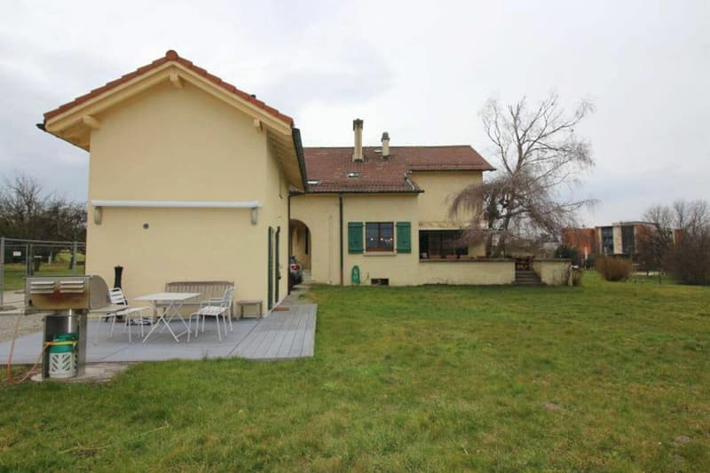 Appartement 5 pièces à Plan-les-Ouates - à Vendre (37)