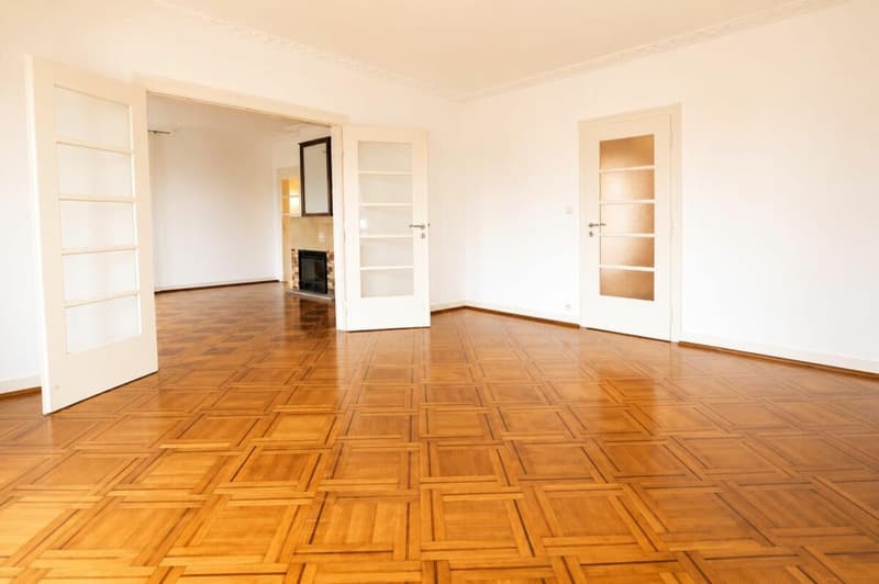 Verkauf mit Charme: 5-Zimmer-Wohnung in Plan-les-Ouates (11)