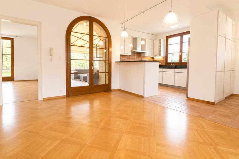 Verkauf mit Charme: 5-Zimmer-Wohnung in Plan-les-Ouates (13)