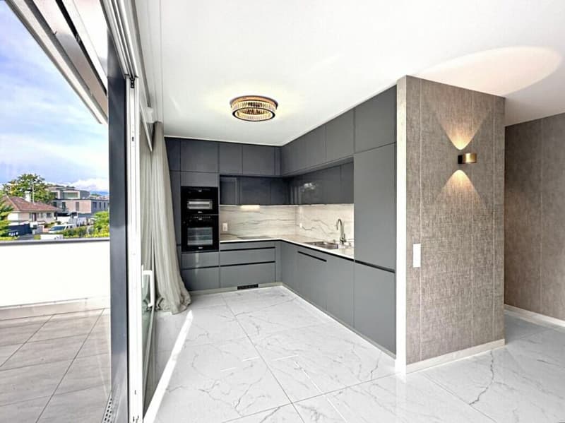 Wohnung mit 4 Zimmern in Chêne-Bougeries (1)