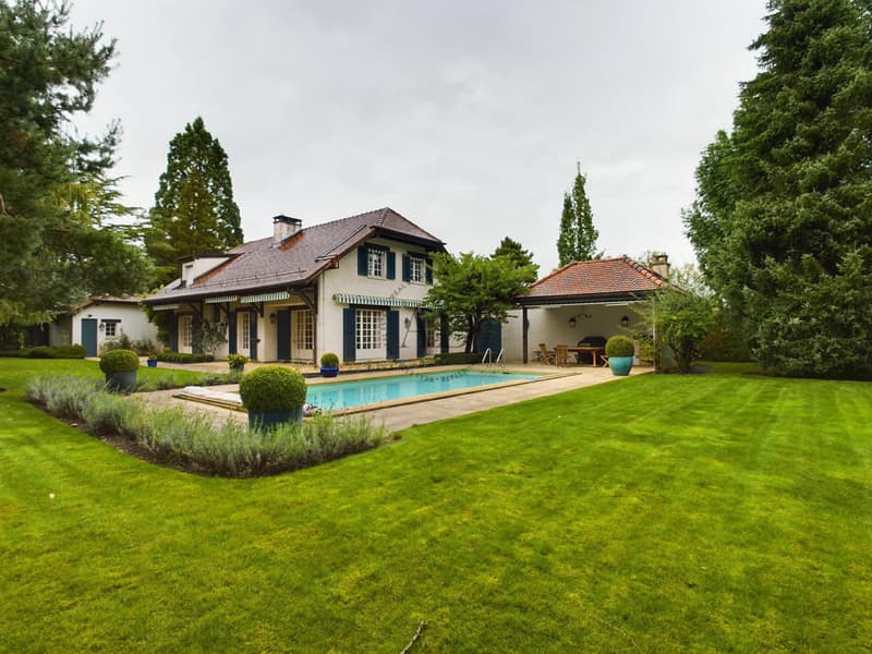 Maison individuelle avec piscine (7)