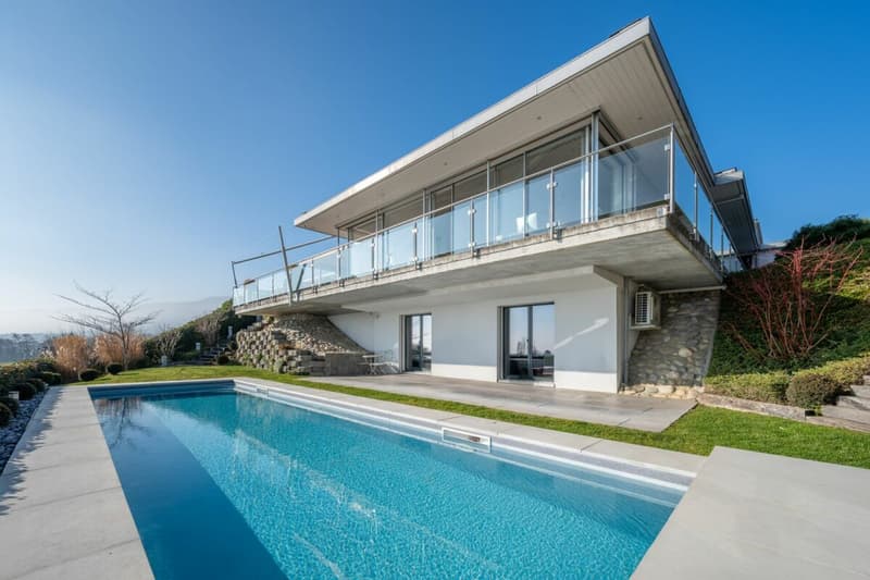 EN EXCLUSIVITE : Maison contemporaine avec magnifique vue (1)