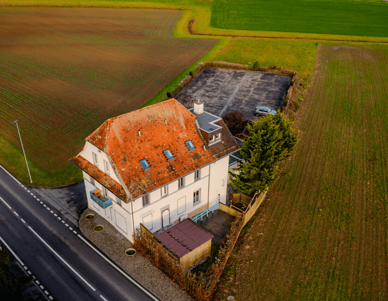 Gewerbelokal & Lagerraum zur Miete an der Hauptstrasse in Oberrüti (3)