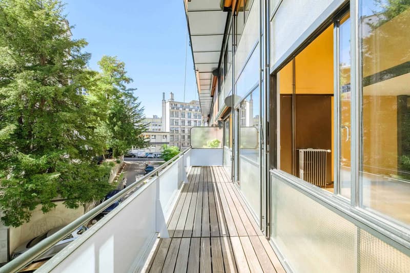Lumineux et spacieux duplex au calme de la ville (12)