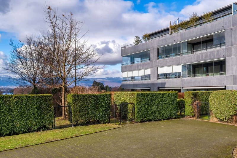 Nouveau ! Bel appartement traversant en exclusivité (1)