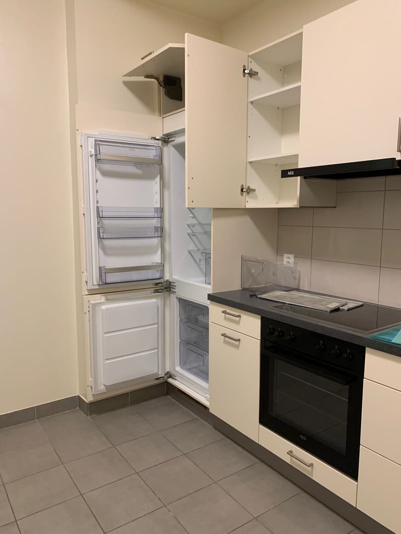 Zu vermieten für eine bestimmte Dauer von zwei Jahren. Sehr schönes Apartment mit viel Charme, ideal gelegen (4)