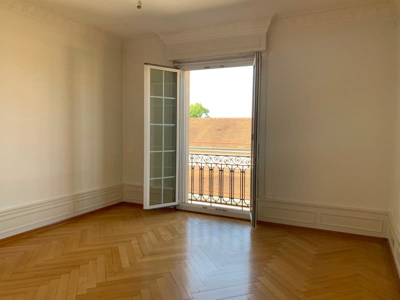 Sehr schönes Apartment mit viel Charme, geräumig und hell mit einer schönen Aussicht auf den See (11)