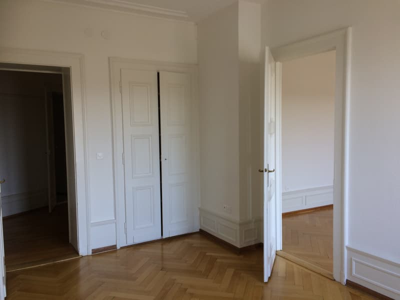 Sehr schönes Apartment mit viel Charme, geräumig und hell mit einer schönen Aussicht auf den See (12)