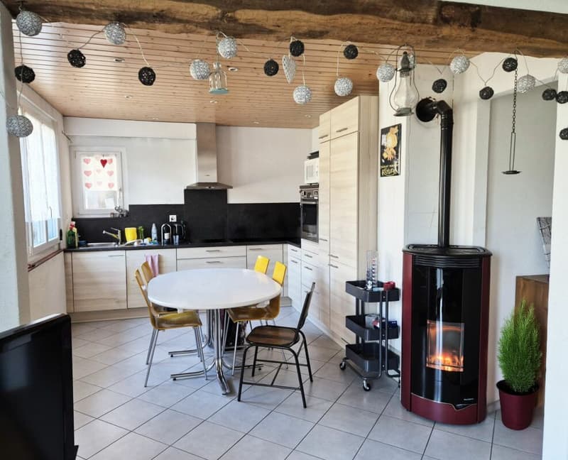 6.5-room duplex apartment in the heart of Moiry (2)