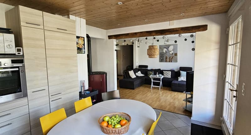 6.5-room duplex apartment in the heart of Moiry (1)