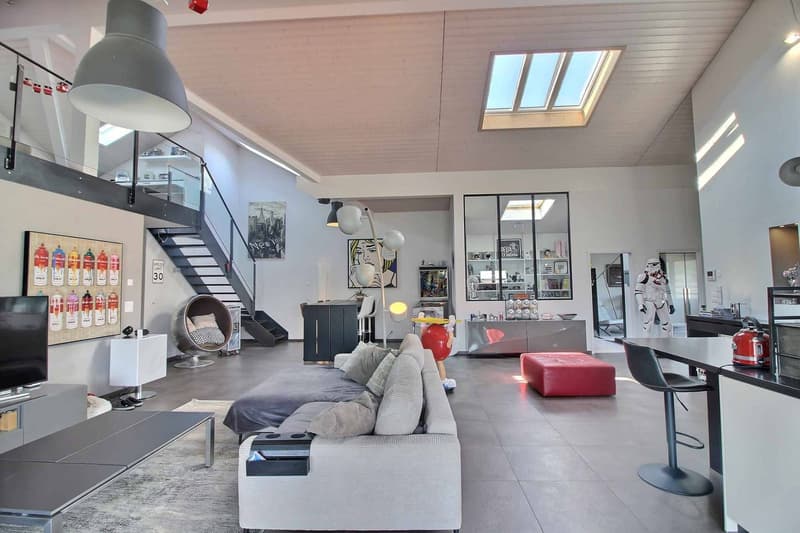 Exceptional 6.5-room apartment (loft style) - Noble materials and generous volumes (2)