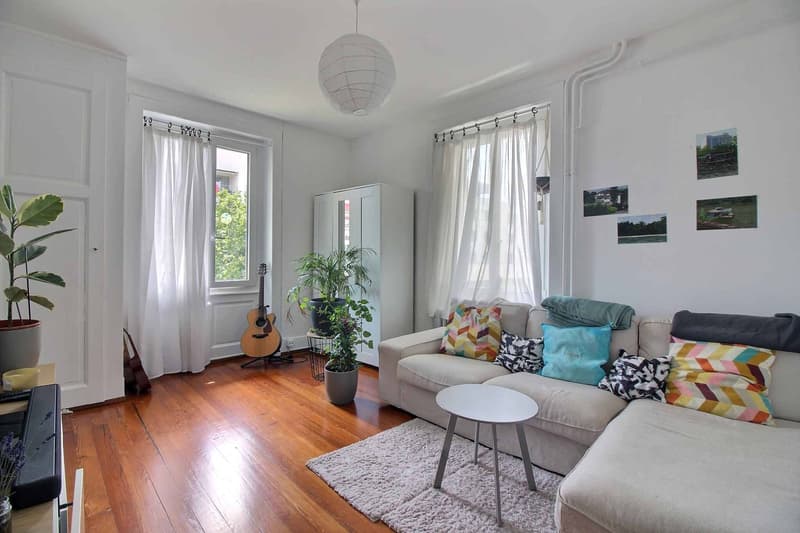 EXCLUSIVITÉ - Beau logement de 4 pièces avec cachet (3)