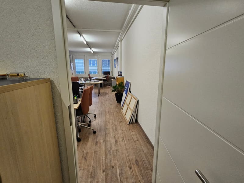 Superficie amministrativa in affitto completamente arredata (8)