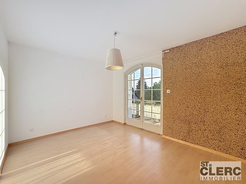 Bel appartement de 7 pièces avec jardin privatif (10)
