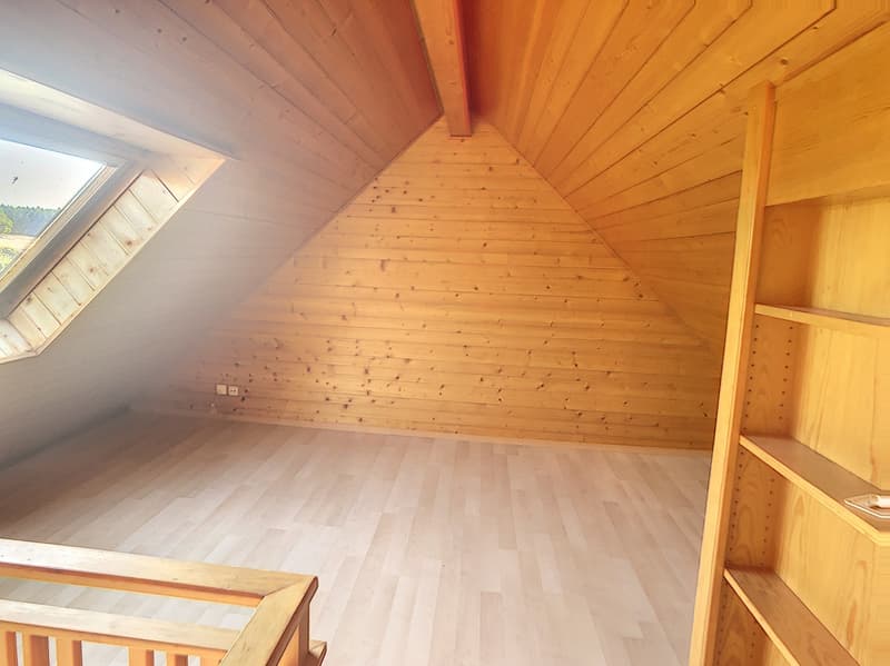 Im Herzen der Ortschaft Oron-la-Ville 5.5 Zimmer in Triplex (11)