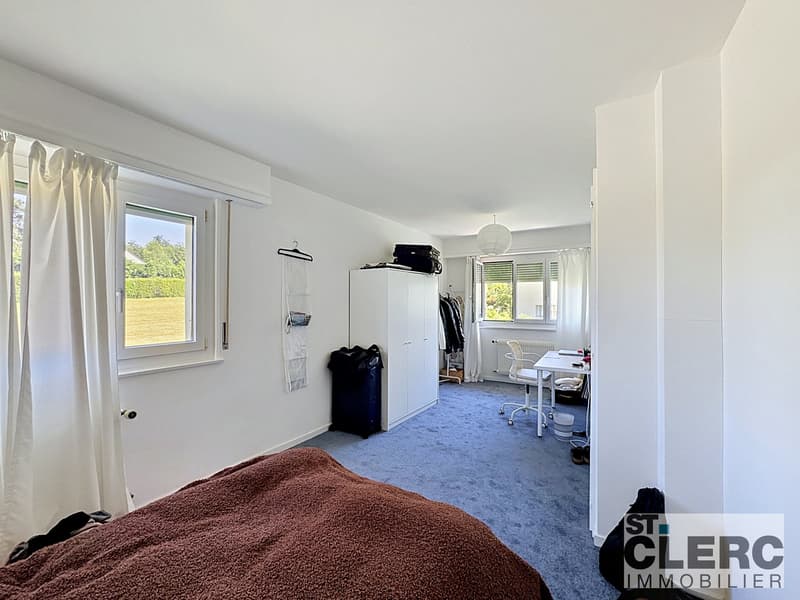 Appartement de 4,5 pièces dans un écrin de verdure (9)