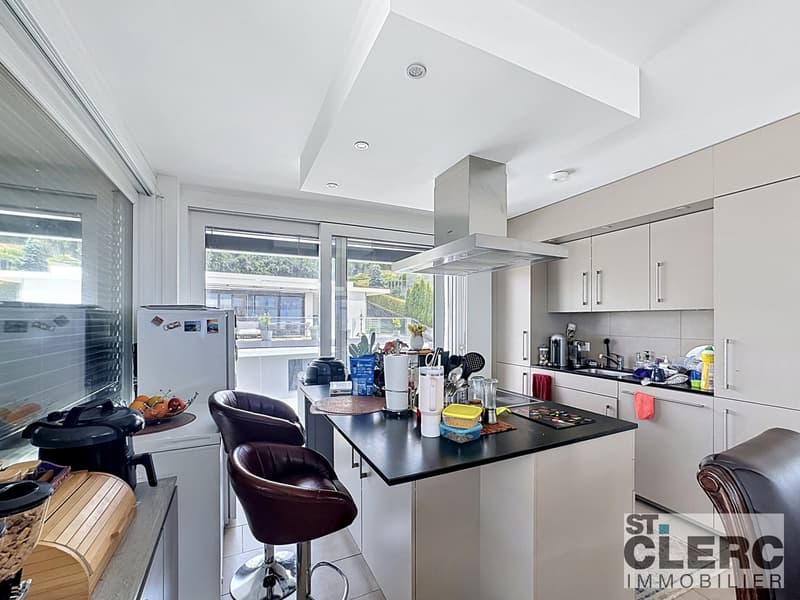Duplex di 5 locali con vista mozzafiato sul lago (9)