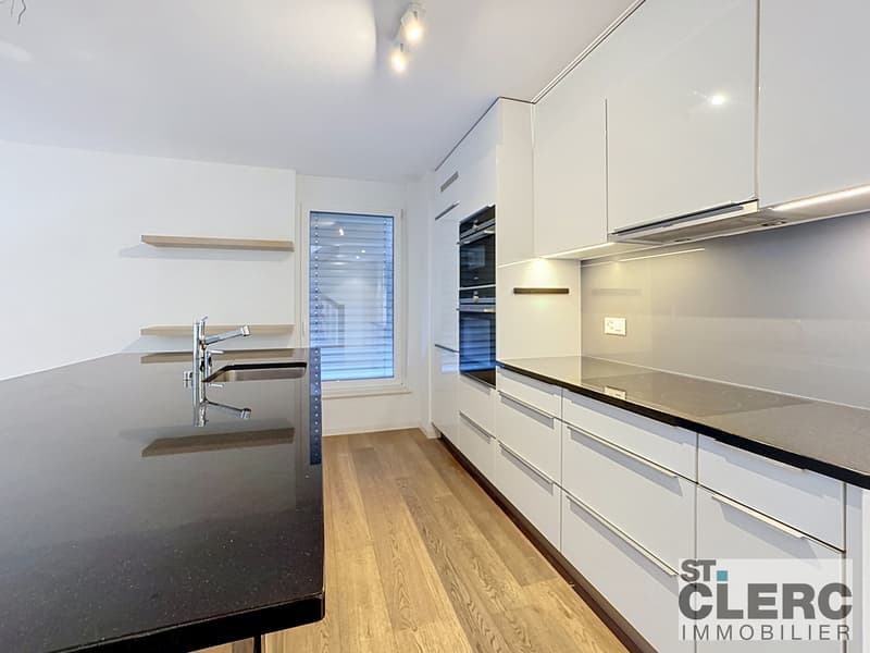 Beautiful semi-detached house (B2) with 6.5 rooms and breathtaking views (7)