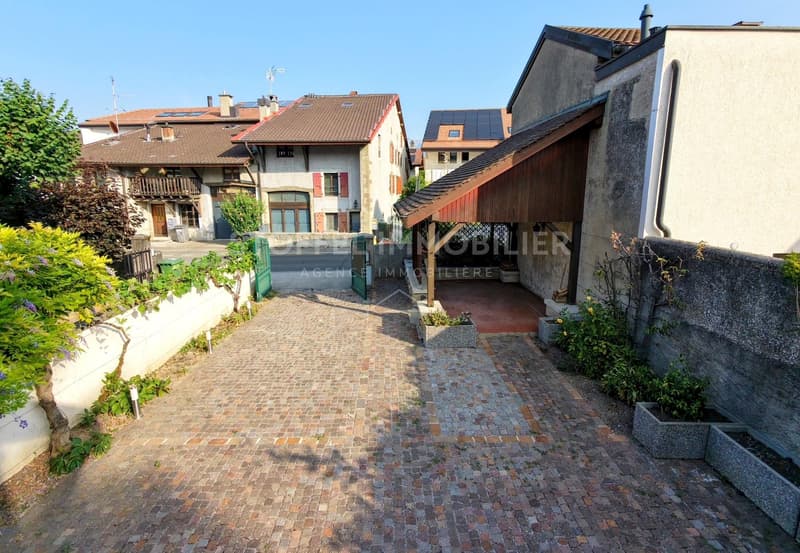 Maison familiale au coeur du village - 5 chambres - Co-Exclusivité (3)