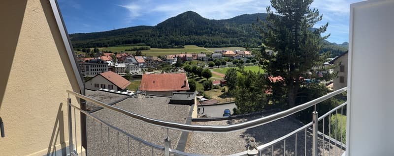 Charmant appartement de 3,5 pièces avec grand balcon à Vallorbe (2)