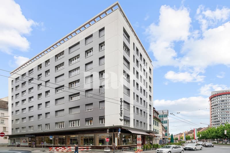Commercial premises on the 1st floor (1)