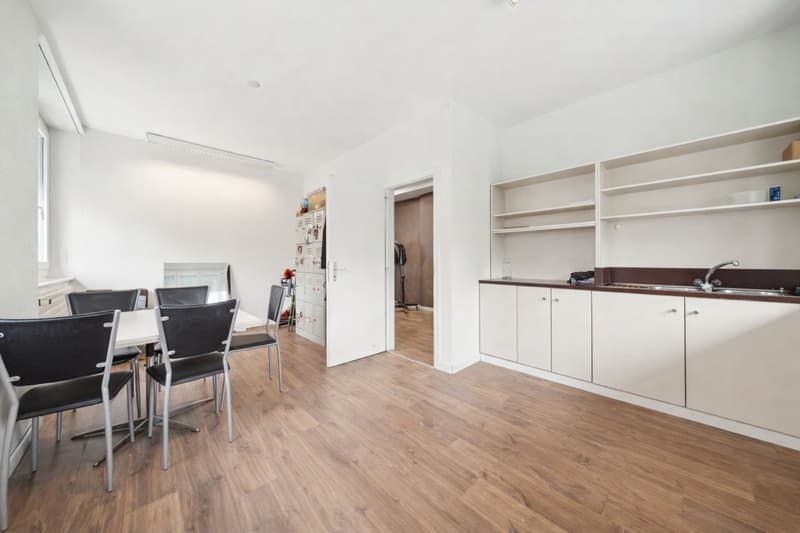 Commercial space on the 1st floor (5)