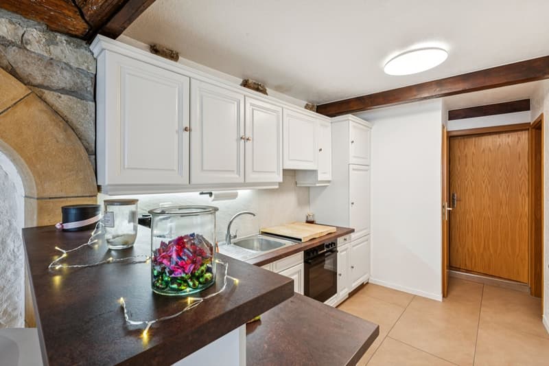 Rental income building with 3 apartments (4)
