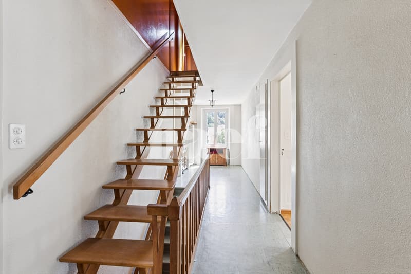 Einfamilienhaus mit 2 Wohnungen (8)
