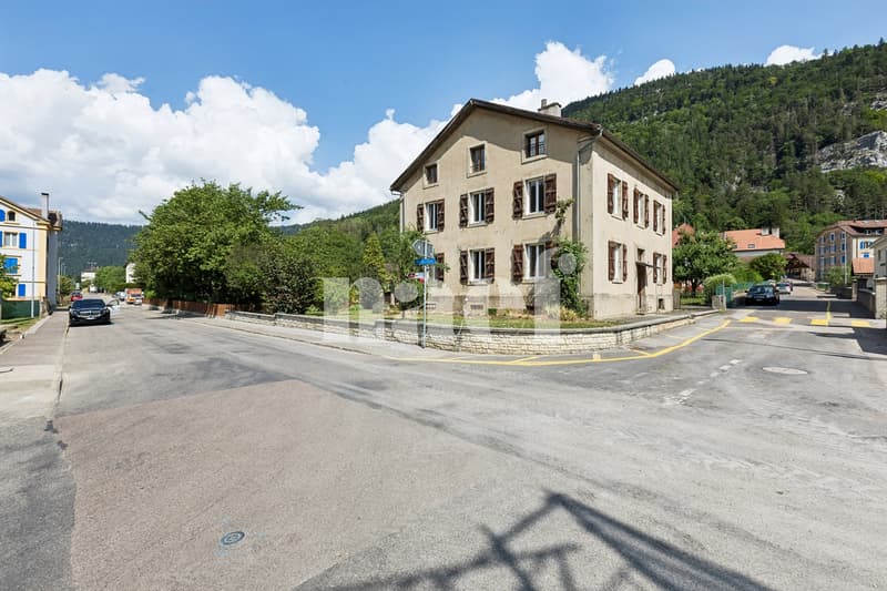 Einfamilienhaus mit 2 Wohnungen (1)