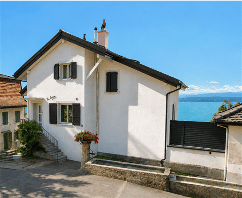 Maison individuelle avec vue sur le lac (1)