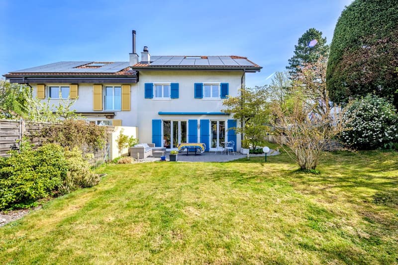Charming semi-detached house with 5.5 rooms and garden (12)