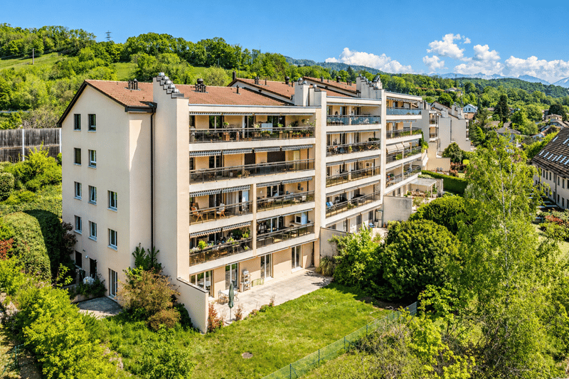 Beautiful 4.5-room apartment with balcony (2)