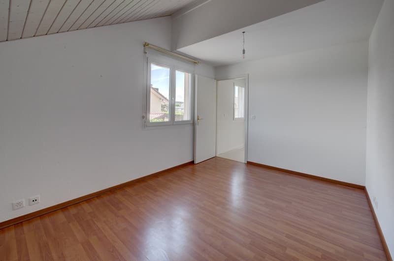 Semi-detached family villa with 5.5 rooms (5)