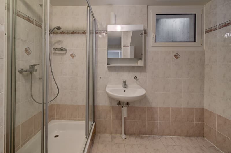 salle de bain du sous-sol