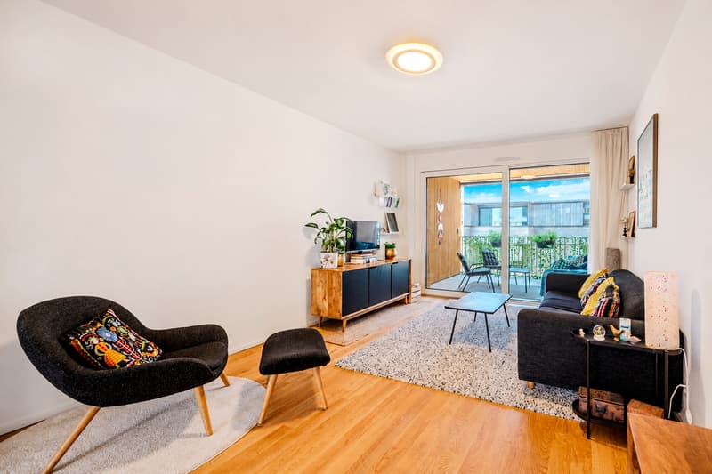 Wohnung 3,5 Zimmer: Durchgängige Eleganz im Herzen von Arbora (3)