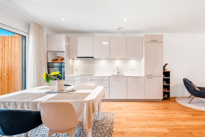Wohnung 3,5 Zimmer: Durchgängige Eleganz im Herzen von Arbora (1)