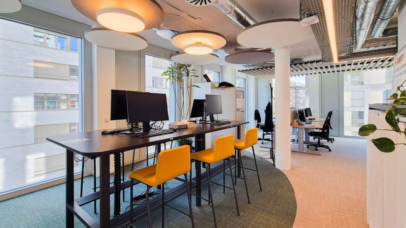 Surface de bureaux moderne de 285 m² – 28 postes équipés (2)
