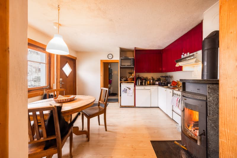 Opportunità: vendita mediante invito alle offerte - casa a schiera con fascino (9)