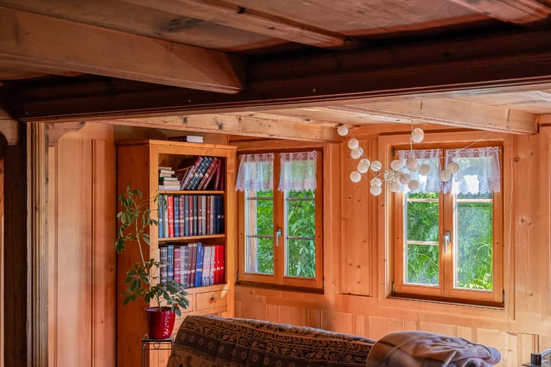 Maison villageoise de charme et avec ravissant jardin (10)