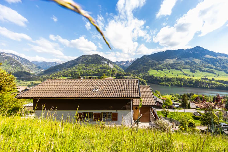 Charming chalet with exceptional and breathtaking views (13)
