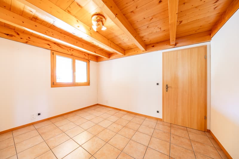 Oggetto raro: villa individuale su bella parcelle in quartiere residenziale (7)