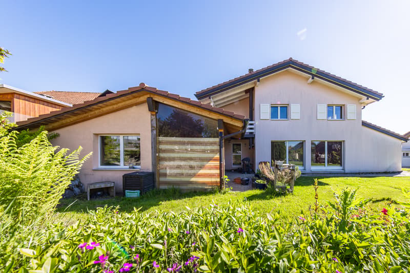 Oggetto raro: villa individuale su bella parcelle in quartiere residenziale (2)