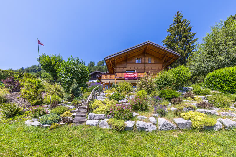 Chalet mit Charme im Herzen einer grandiosen voralpinen Landschaft (3)
